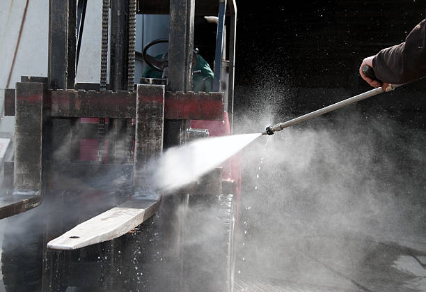 Best Gas Station Cleaning  in West Liberty, OH